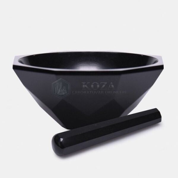 ISOLAB 038.18.150 havan - agat - tokmağı ile - çap 150 mm - standart form - siyah (1 adet )