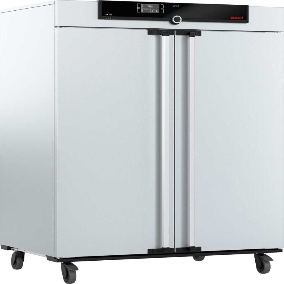 Memmert UN750 Etüv